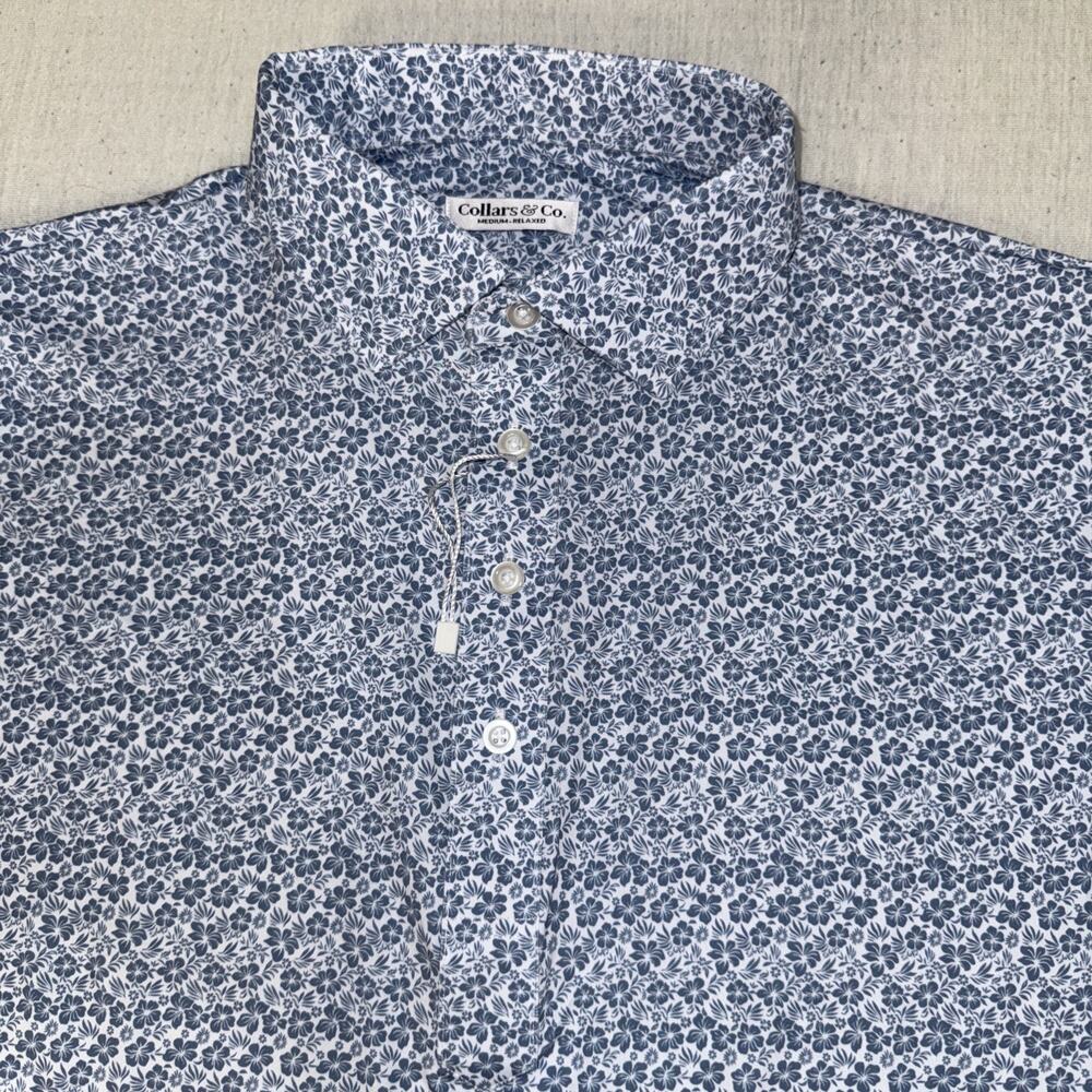 Collars and Co Golf Polo Blue Geometric AOP Size Medium Relaxed Preppy NWT